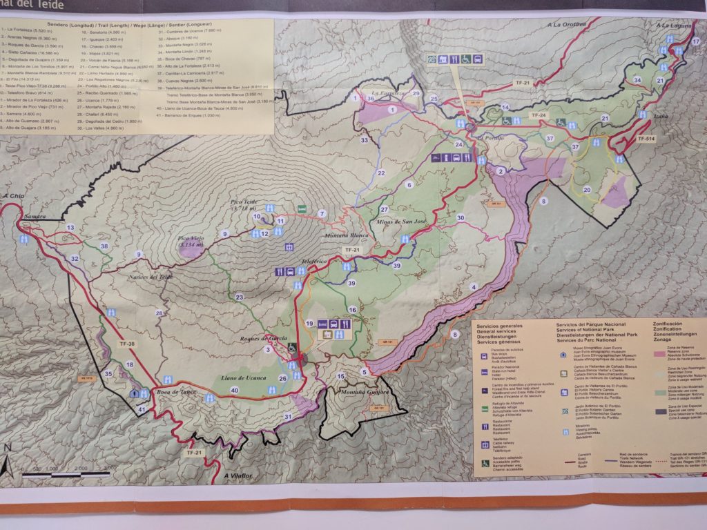 Carte des chemins de randonnée du parc national du Teide