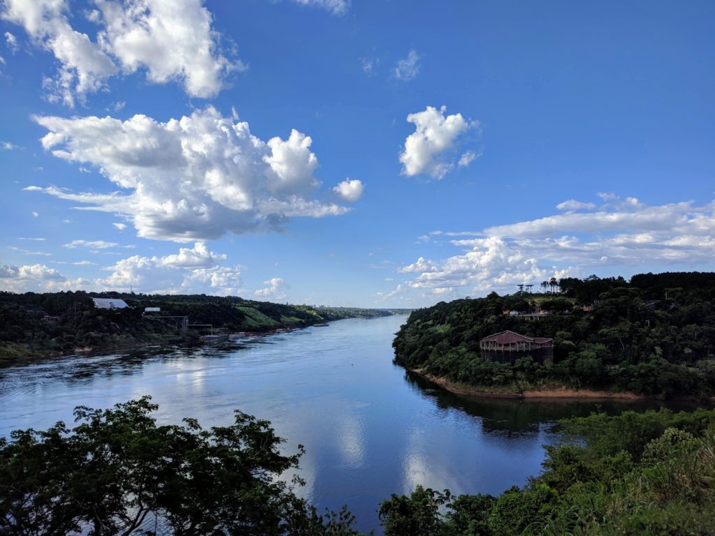 Triple frontière Argentine - Brésil - Paraguay à Puerto Iguazu