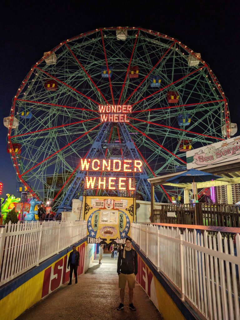 ari devant wonder wheel