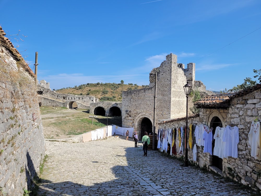 rue de la forteresse de berat