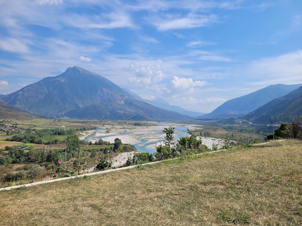 vallée de la vjosa tepelen