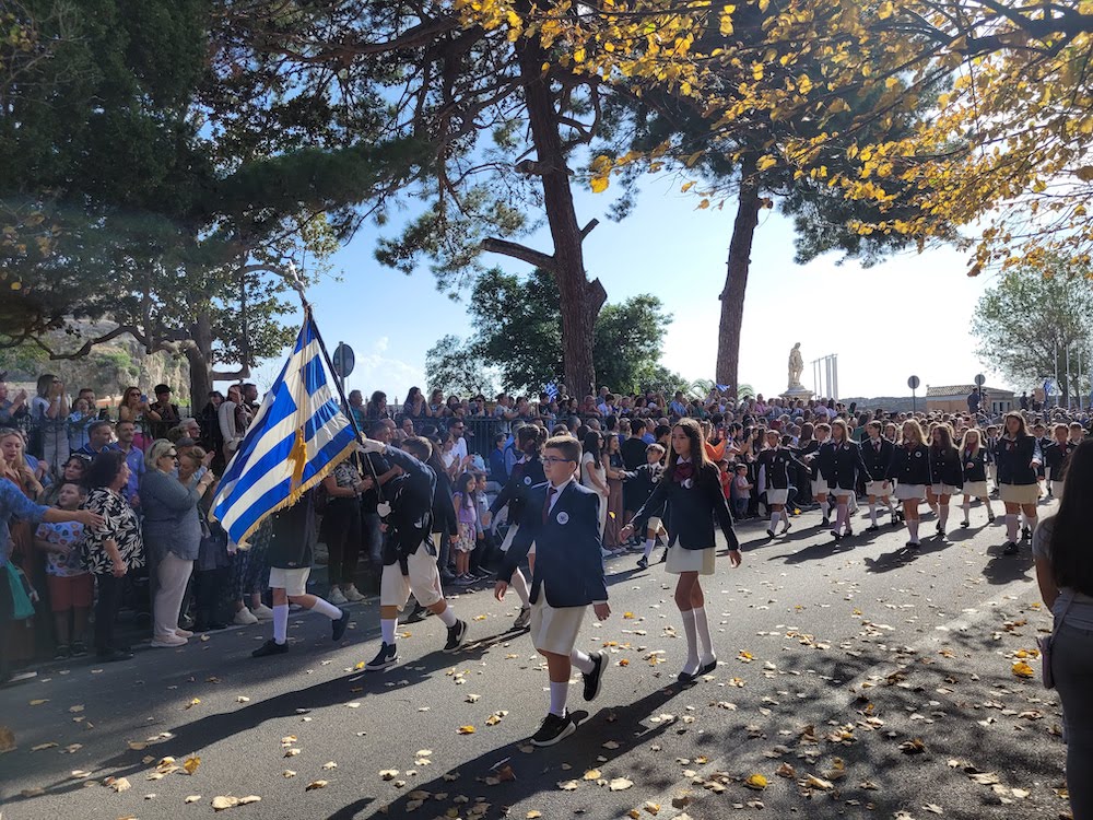 defile fete nationale corfou jour du non