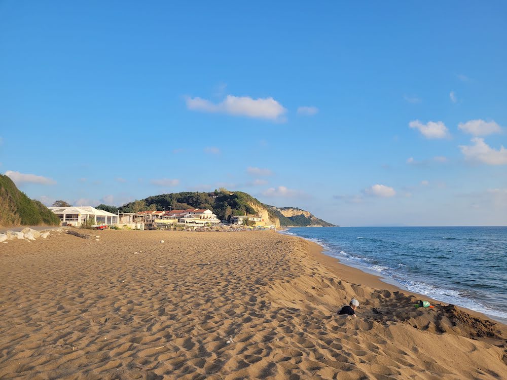 plage marathias corfou