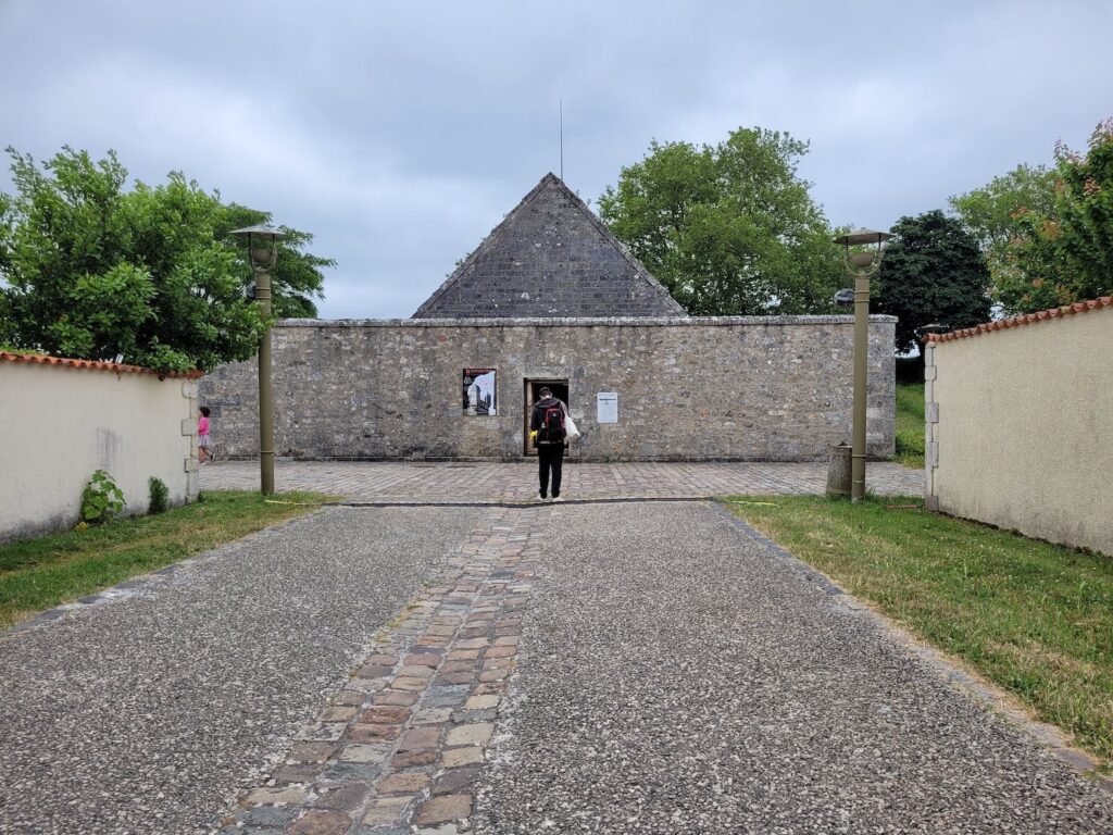 poudriere de la breche brouage