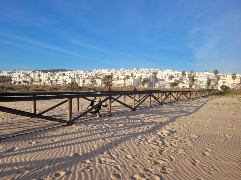 conil de la frontera ville blanche depuis la plage